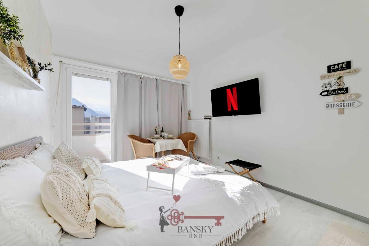 Modern Boho Style Suite In Lugano City -By Easylife Swiss Екстериор снимка